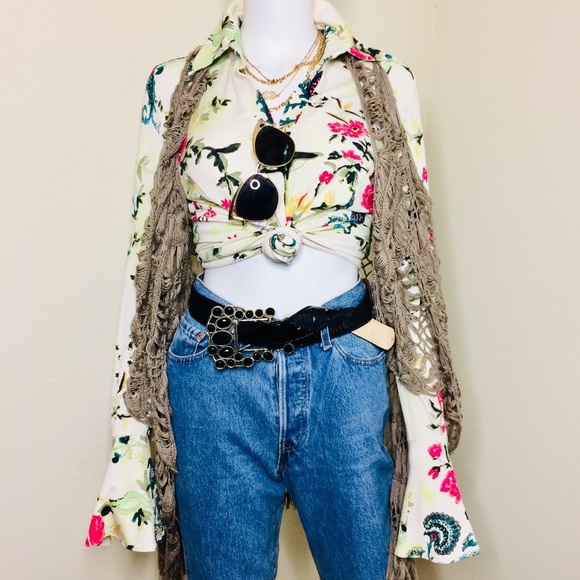 Etcetera bell sleeve top - Picture 5 of 8